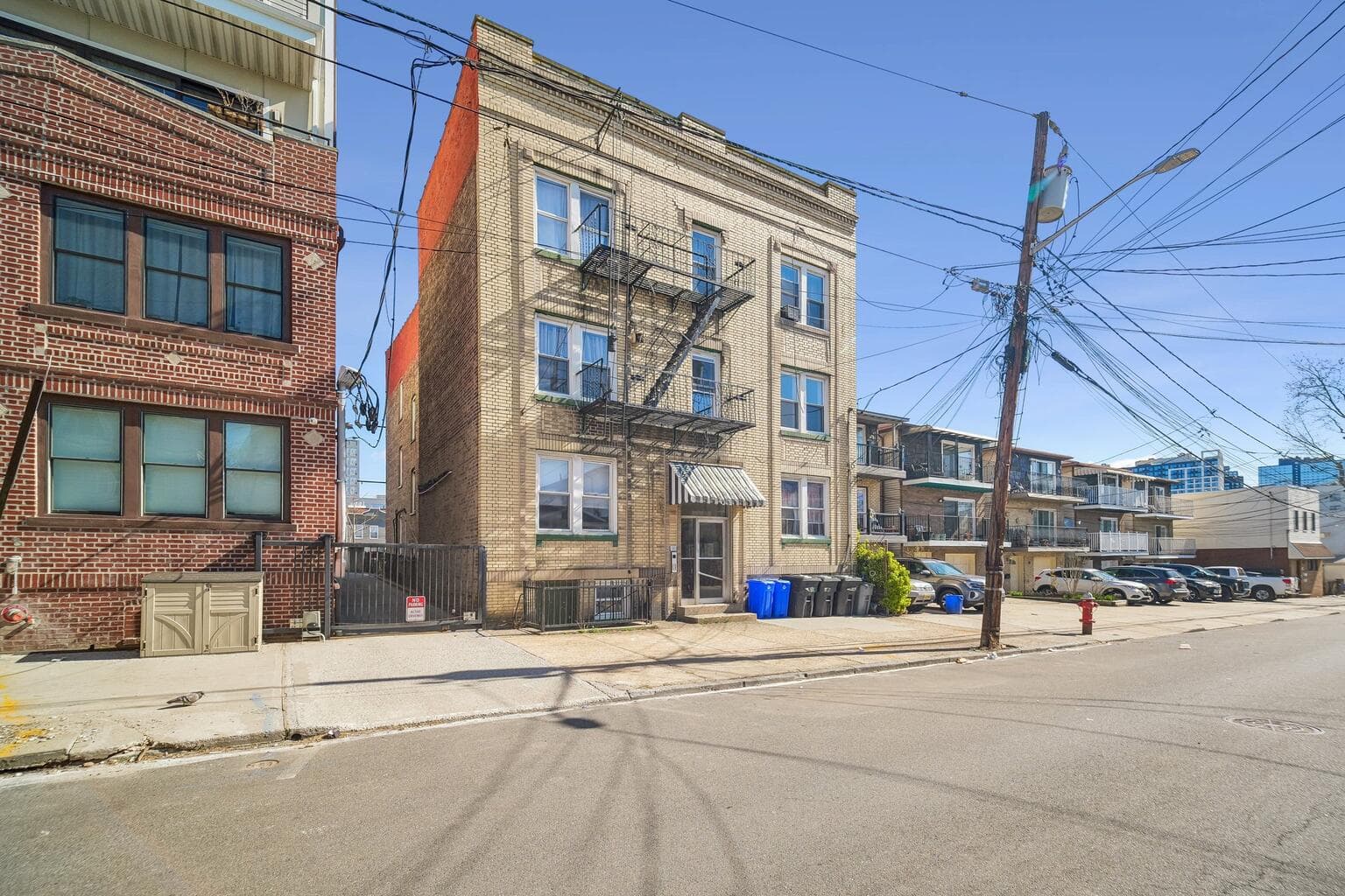 934 Pavonia Avenue, Jersey City, NJ property