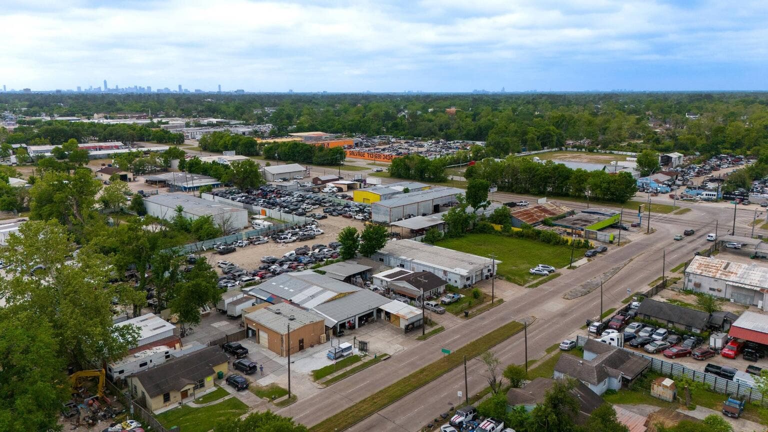 625 West Parker Road, Houston, TX property